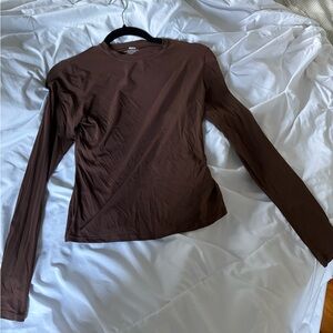 SKIMS Brown Long Sleeve Women's Top